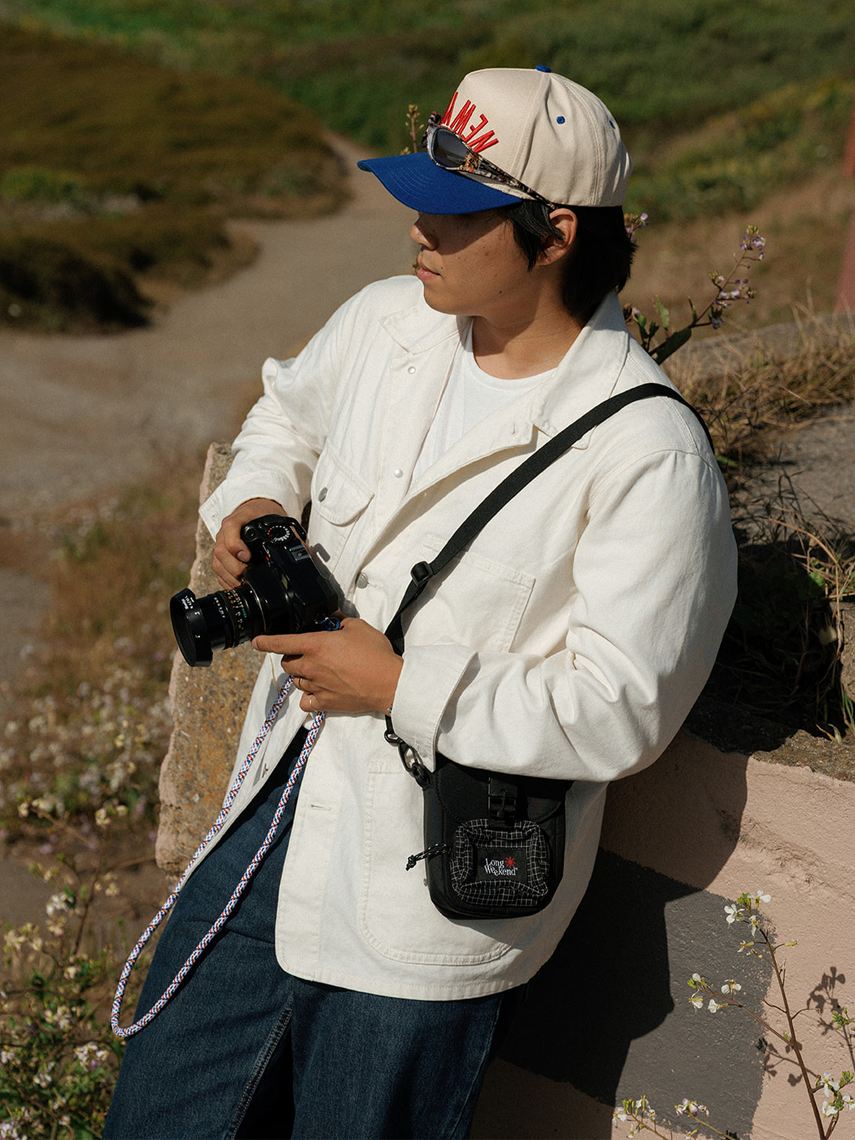 Long Weekend Crossbody Camera Pouch - Black
