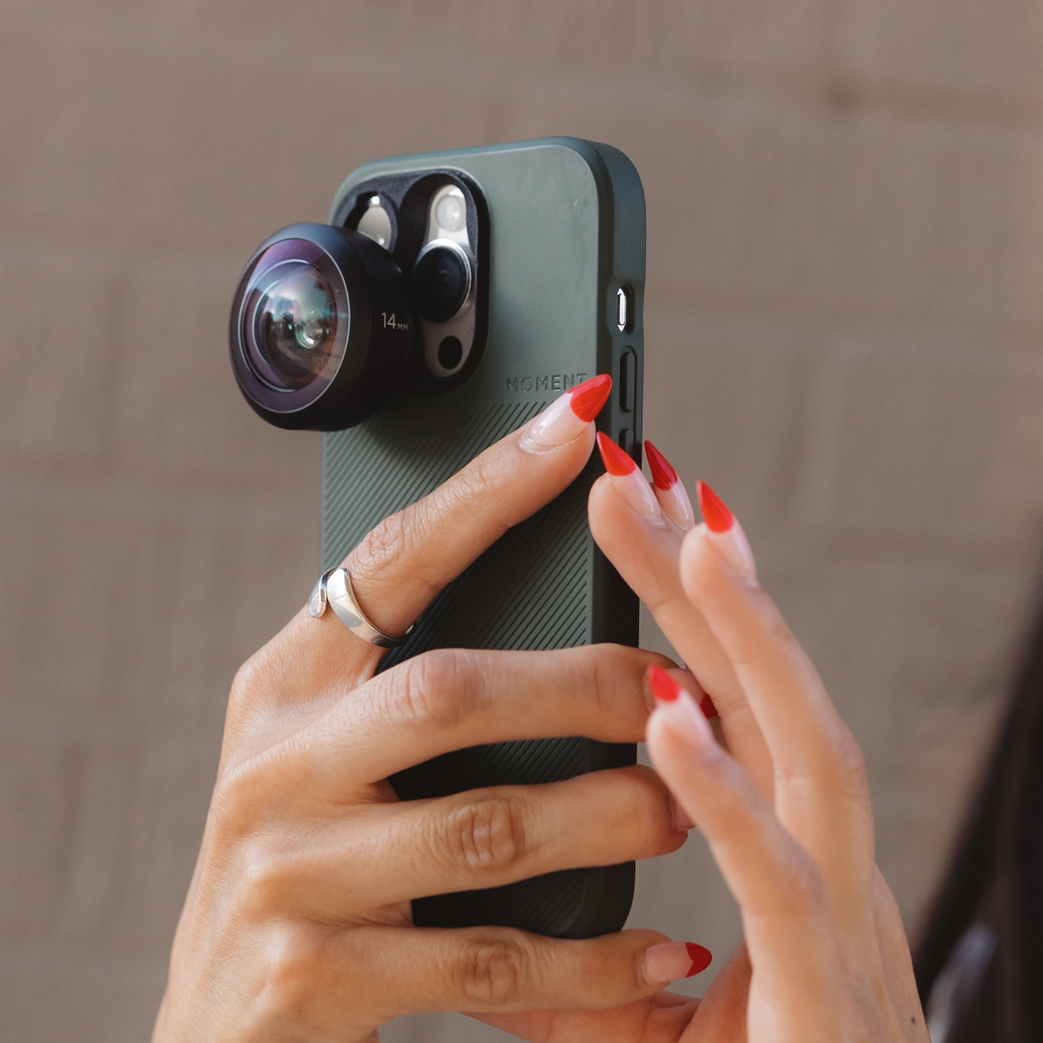 Moment T-Series Fisheye 14mm Mobile Lens - T-Series