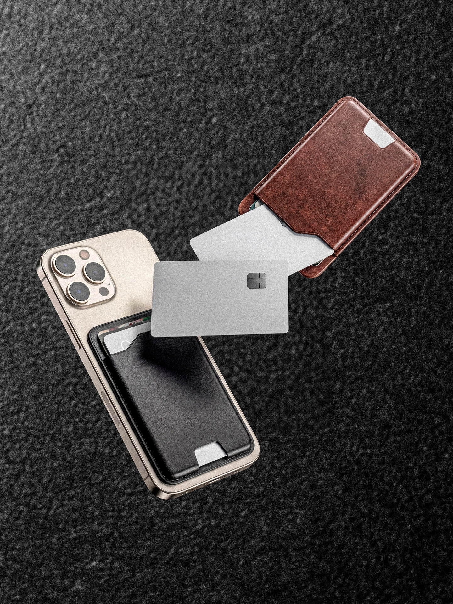Nomad Find My Mag Wallets