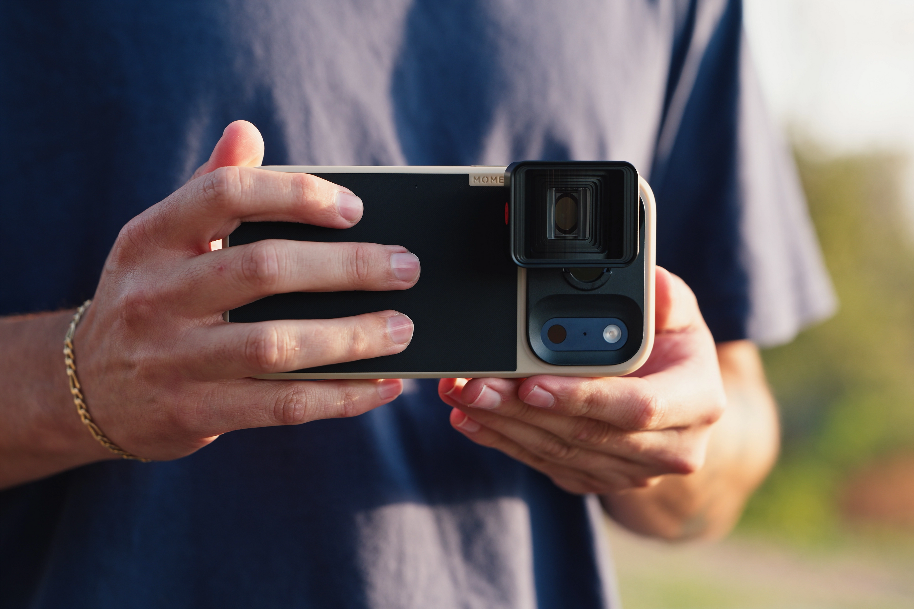 Moment T-Series Mobile Lens II Anamorphic PanaBlue - 1.33x