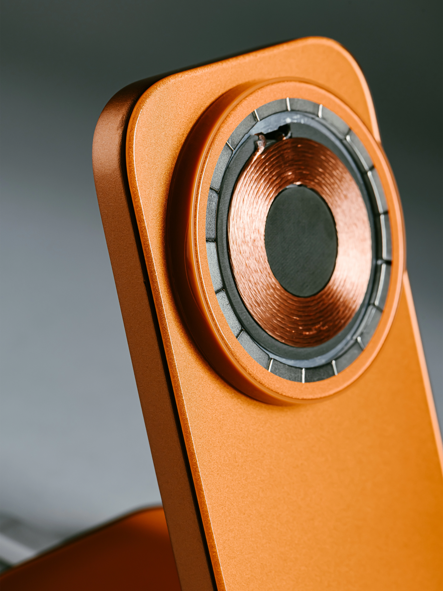 Nomad Stand One - Stellar Orange