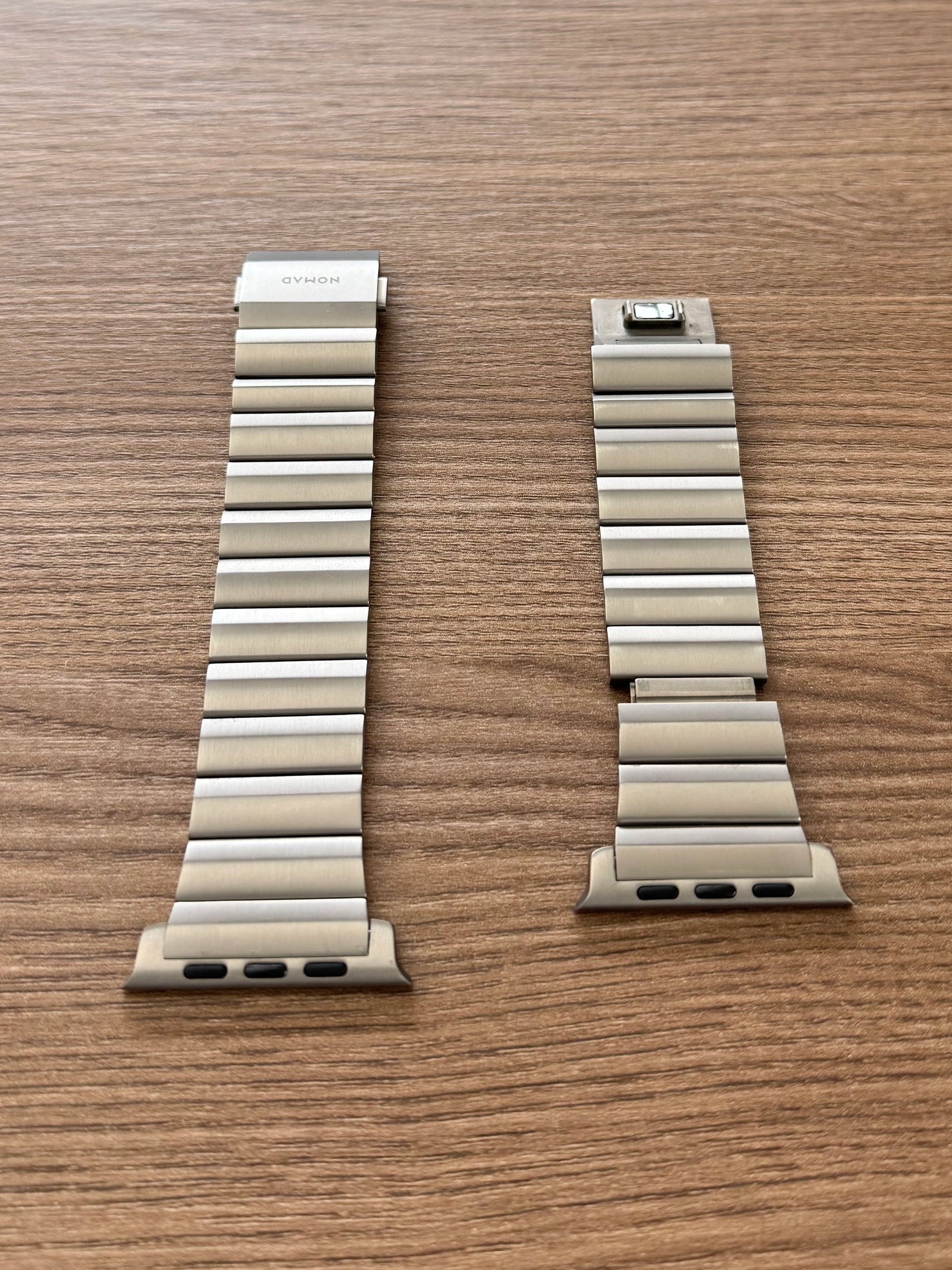 Nomad Titanium Band V2 - 46/49mm - Natural - Open Box